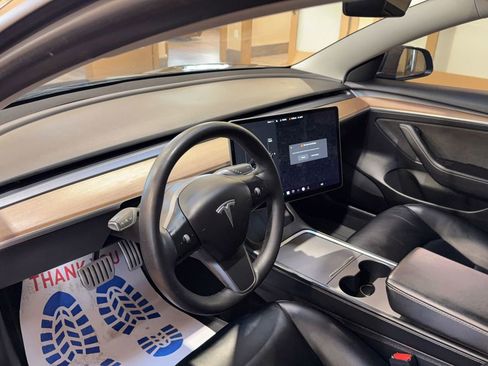 Used 2022 Tesla Model 3 Performance image 13