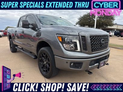 Used 2019 Nissan Titan SV w/ SV Convenience Package