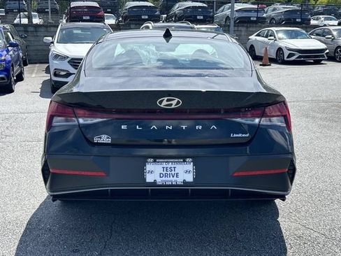New 2026 Hyundai Elantra Limited FWD image 6