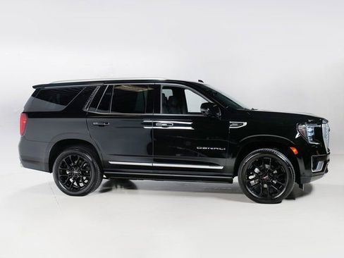 Used 2023 GMC Yukon Denali w/ Denali Reserve Package AWD/4WD image 32