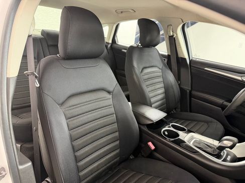 Used 2013 Ford Fusion SE FWD image 20