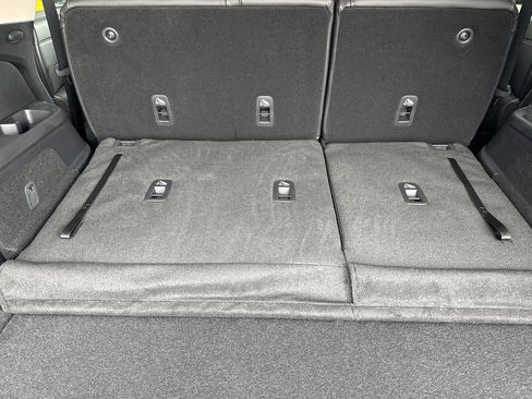 New 2025 Nissan Pathfinder SL image 17