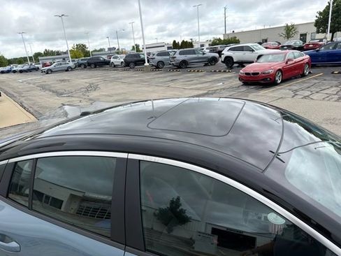 Used 2026 Nissan Sentra SR w/ SR Premium Package FWD image 4