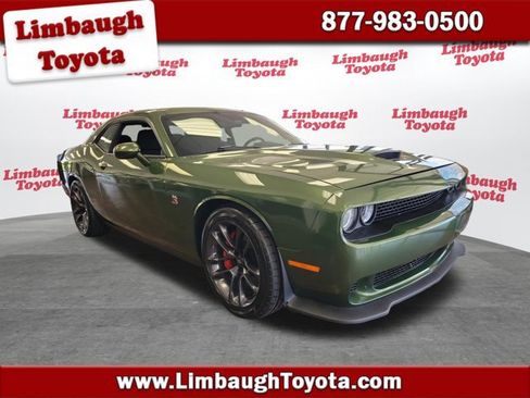 Used 2021 Dodge Challenger R/T Scat Pack image 1