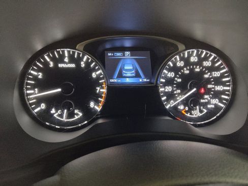 Used 2018 Nissan Pathfinder S AWD/4WD image 23