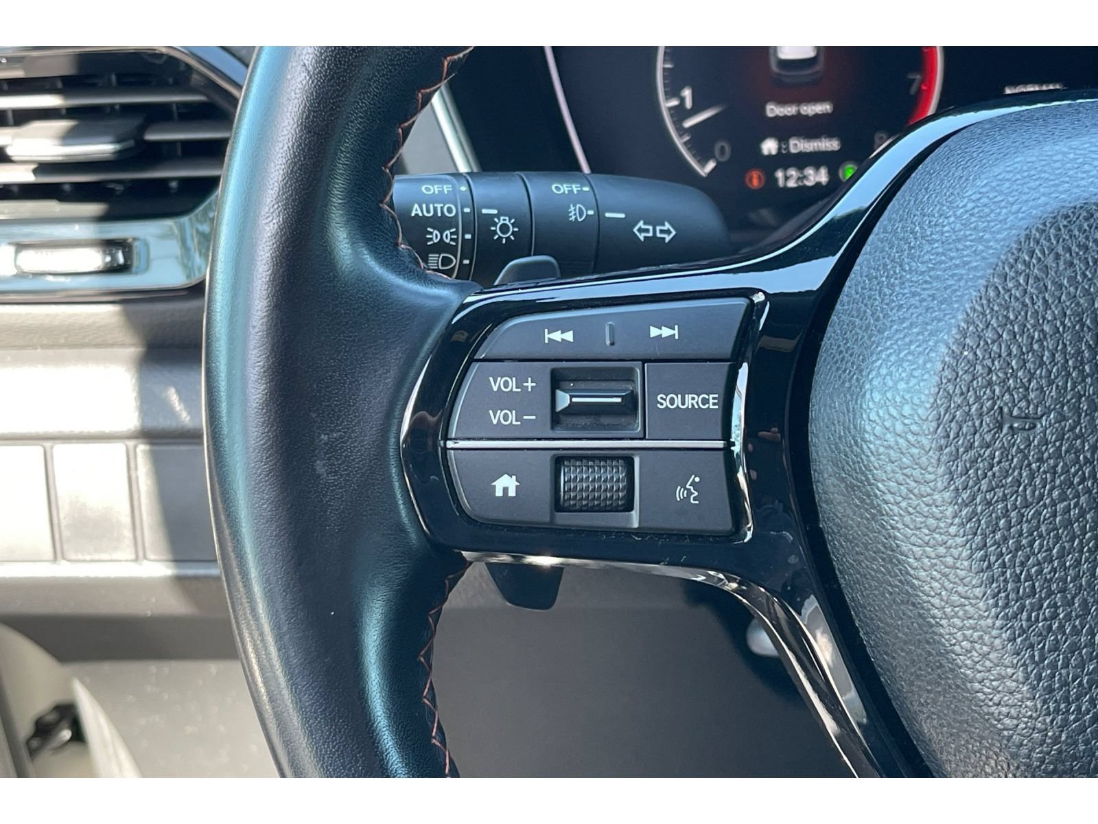 Certified 2024 Honda Pilot Sport image 35