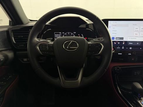 Used 2024 Lexus NX 250 FWD w/ Premium Package image 17