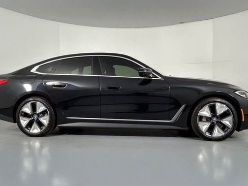 Used 2023 BMW i4 eDrive35 w/ Premium Package image 8