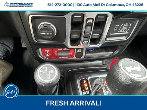 Used 2024 Jeep Wrangler Unlimited AWD/4WD image 25
