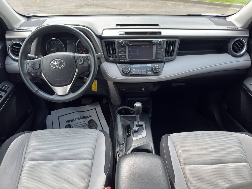 Used 2016 Toyota RAV4 XLE AWD/4WD image 12