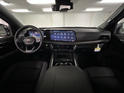 New 2026 Chevrolet Suburban LT w/ Comfort Package image 56