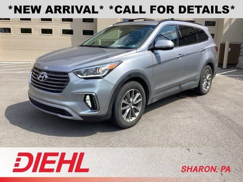 Used 2017 Hyundai Santa Fe SE w/ SE Premium Package 02 AWD/4WD image 3