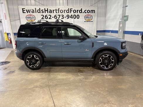 Used 2022 Ford Bronco Sport Outer Banks w/ Tech Package image 9