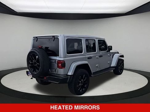 Used 2021 Jeep Wrangler Unlimited Sahara w/ Cold Weather Group AWD/4WD image 8