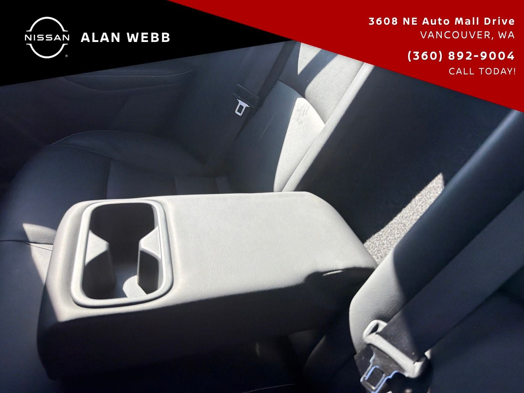 Used 2024 Nissan Altima 2.5 SR w/ SR Premium Package FWD image 30