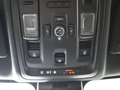 Used 2023 Chevrolet Tahoe LT w/ LT Signature Plus Package AWD/4WD image 34