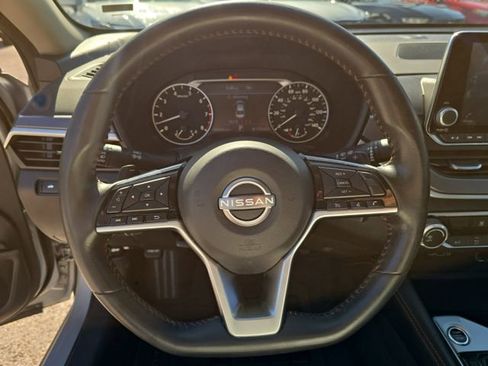Certified 2024 Nissan Altima 2.5 SR FWD image 28