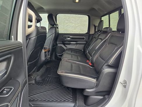 Used 2022 RAM 1500 Laramie AWD/4WD image 40