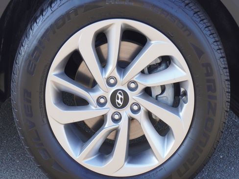 Used 2016 Hyundai Tucson SE w/ Option Group 02 FWD image 5