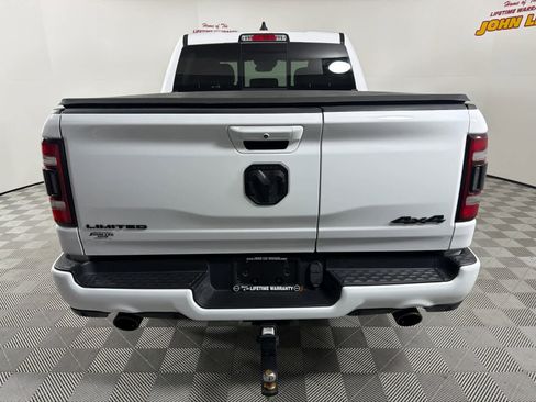 Used 2022 RAM 1500 Limited w/ Night Edition image 4
