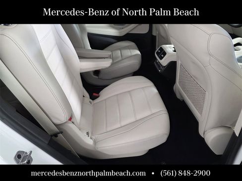 Certified 2022 Mercedes-Benz GLS 450 4MATIC image 31