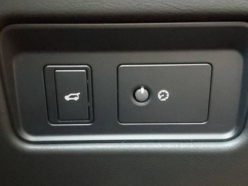 New 2026 Jaguar F-PACE R-Dynamic S AWD/4WD image 36