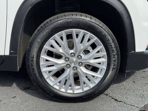 Used 2026 GMC Acadia Elevation w/ Elevation Premium Package FWD image 28