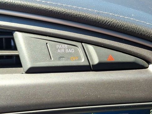 Used 2018 Chevrolet Corvette Stingray Coupe w/ 1LT image 20