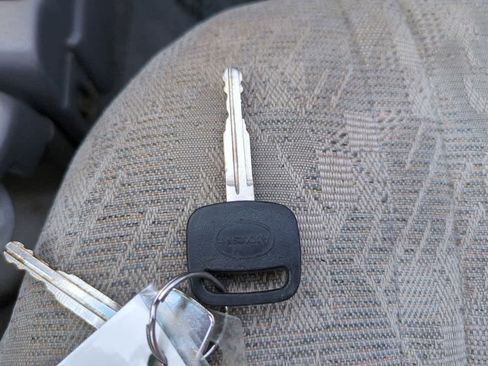 Used 2003 Toyota Tacoma 2WD Regular Cab image 19