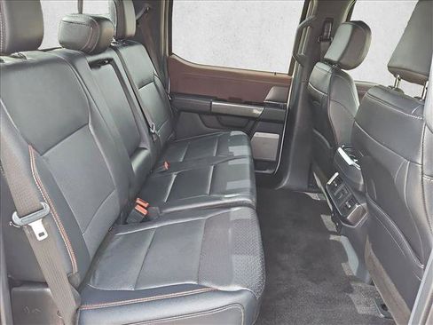 Used 2022 Ford F150 Lariat w/ Equipment Group 502A High AWD/4WD image 18