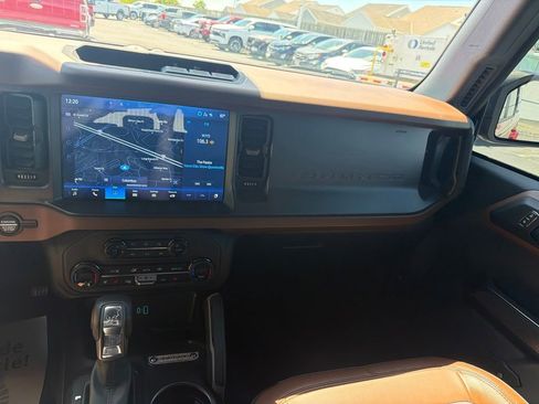 Certified 2024 Ford Bronco Outer Banks AWD/4WD image 24
