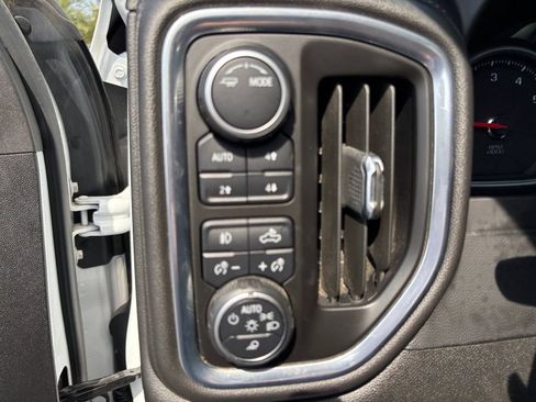 Used 2022 Chevrolet Silverado 2500 High Country AWD/4WD image 37