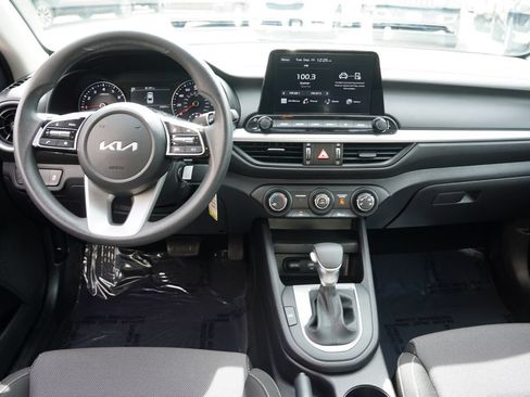 Certified 2024 Kia Forte LXS FWD image 18