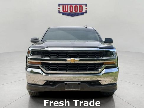 Used 2019 Chevrolet Silverado 1500 LT AWD/4WD image 2