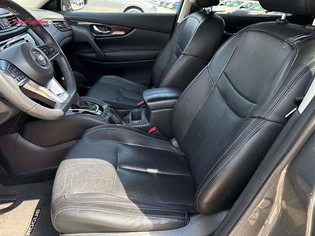 Used 2019 Nissan Rogue SL FWD image 16