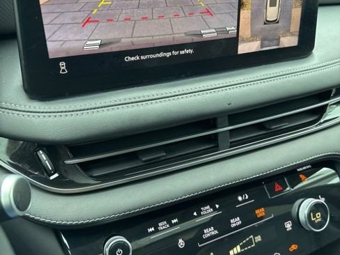 Certified 2023 INFINITI QX60 Luxe w/ Cargo Package image 30