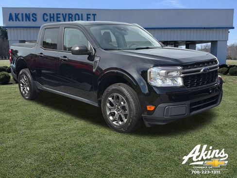 Used 2022 Ford Maverick XLT FWD image 1