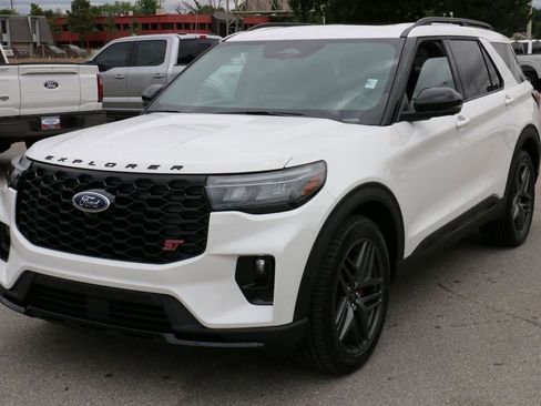 New 2026 Ford Explorer ST AWD/4WD image 2