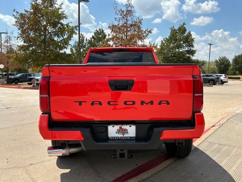 Used 2024 Toyota Tacoma TRD Sport RWD image 7