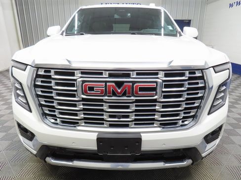 Used 2025 GMC Yukon Denali image 51