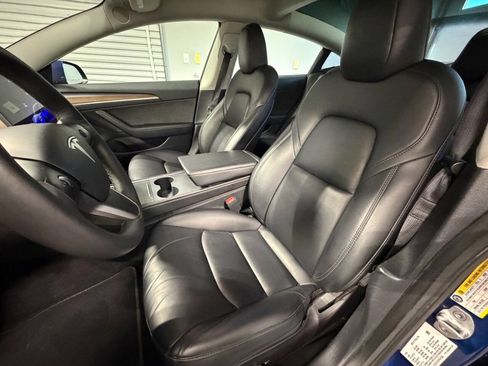 Used 2023 Tesla Model 3 Performance AWD/4WD image 9