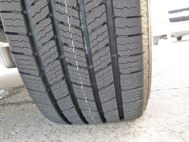 Used 2025 Ford Transit 250 Low Roof w/ Exterior Upgrade Package RWD image 36