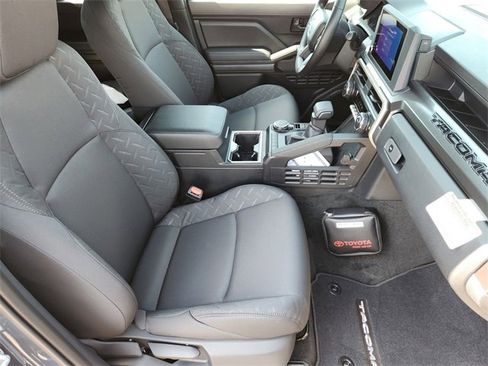 New 2025 Toyota Tacoma SR5 image 10