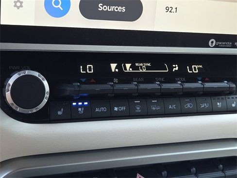 Used 2023 Toyota Sequoia Capstone image 20