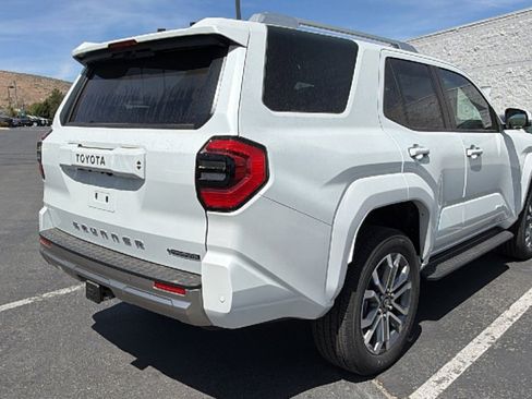 New 2026 Toyota 4Runner Limited AWD/4WD image 2
