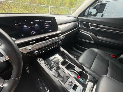 Used 2024 Kia Telluride S w/ S Sunroof Package image 28