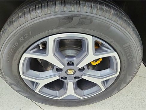 Used 2022 Rivian R1T Adventure image 54