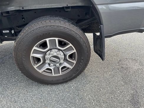 Used 2025 Ford F250 Lariat w/ Lariat Ultimate Package AWD/4WD image 8