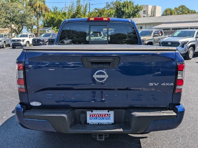 Used 2022 Nissan Frontier SV AWD/4WD image 4