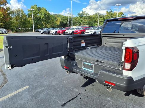 New 2026 Honda Ridgeline TrailSport image 12